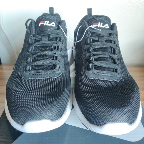 Fila Shoes Fila Mens Trazoros Sneaker Poshmark